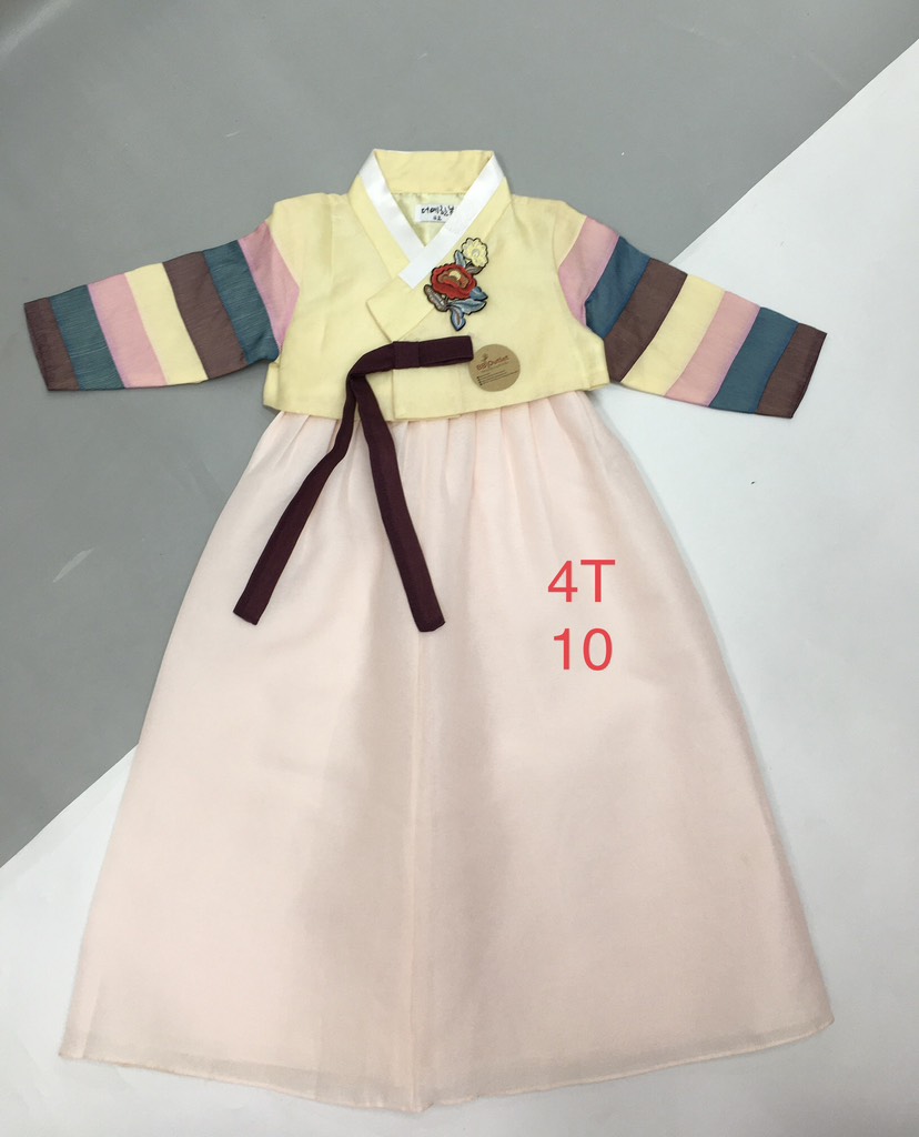 Bộ Hanbok bé gái 4T
