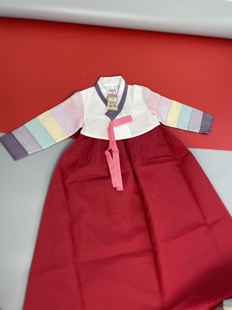 Bộ Hanbok gái chọn màu