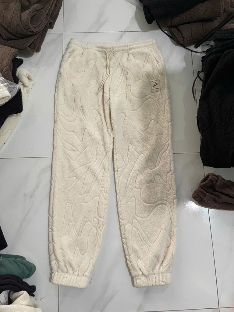 Q115 Quần nỉ Demix