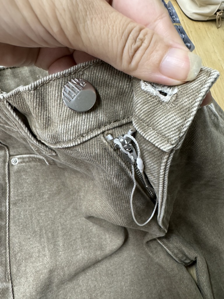 QB06 Quần jeans gj