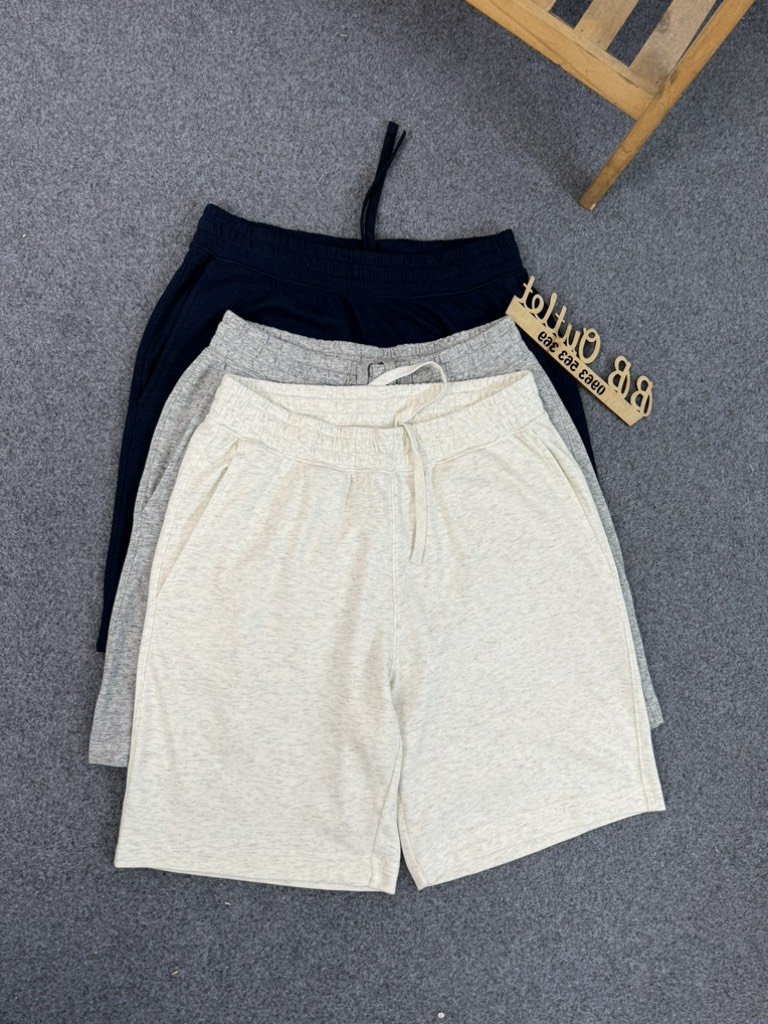 Q45 Quần short nam Uny