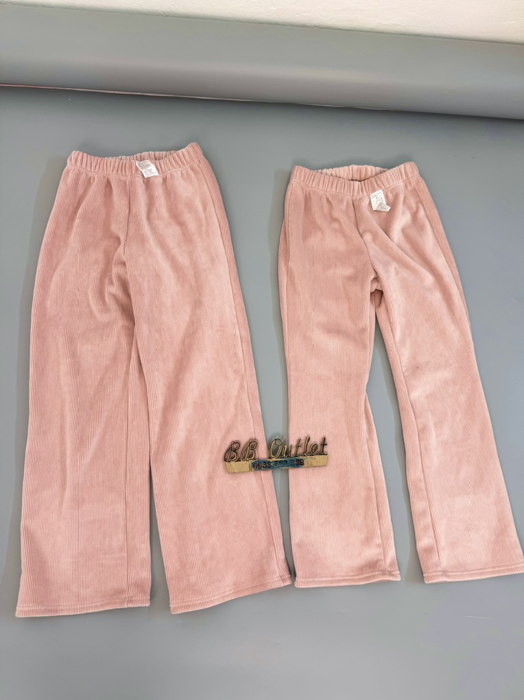 Q127 Quần nhung bé gái Toto