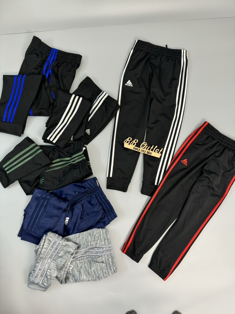 Q135 Quần thể thao trẻ em kẻ sọc Das