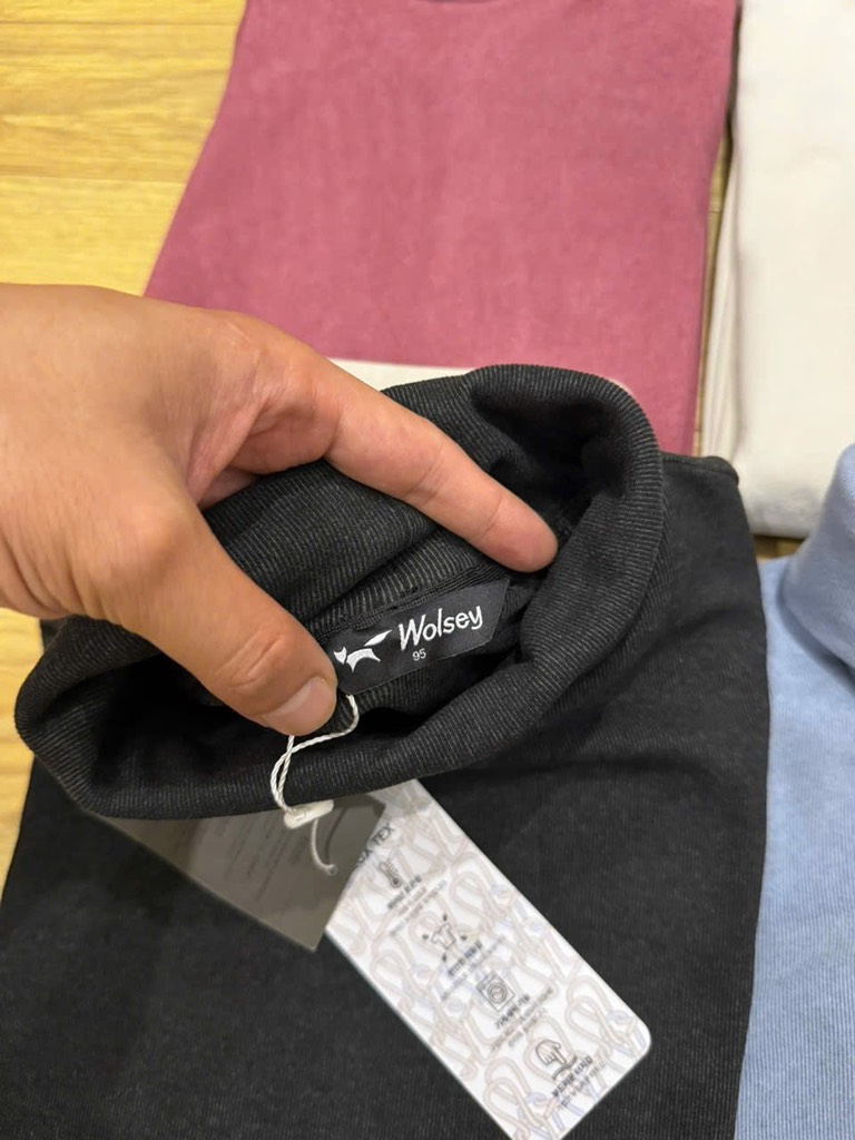 A140 Áo nỉ nữ WOLSEY