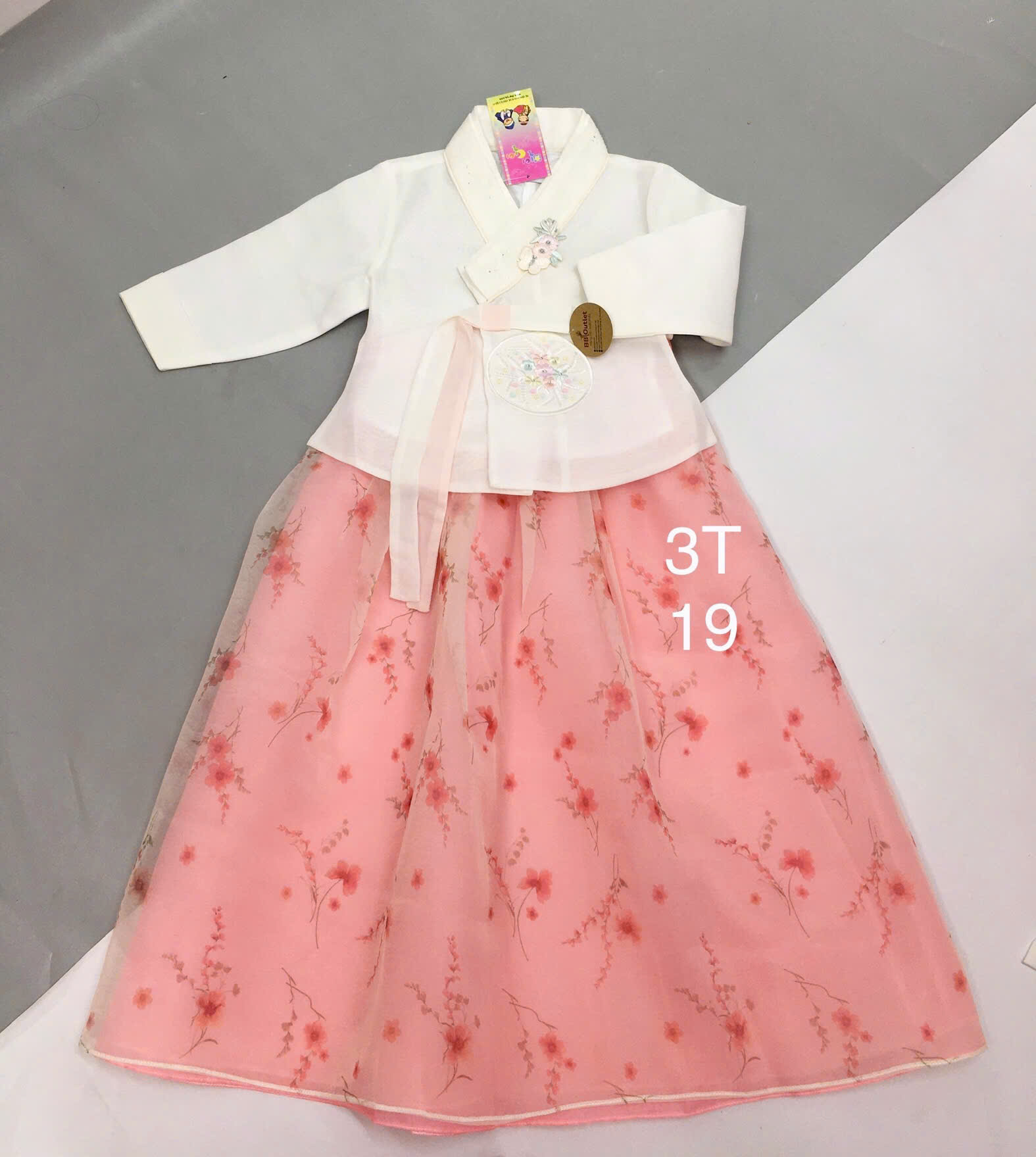 Bộ Hanbok bé gái 3T