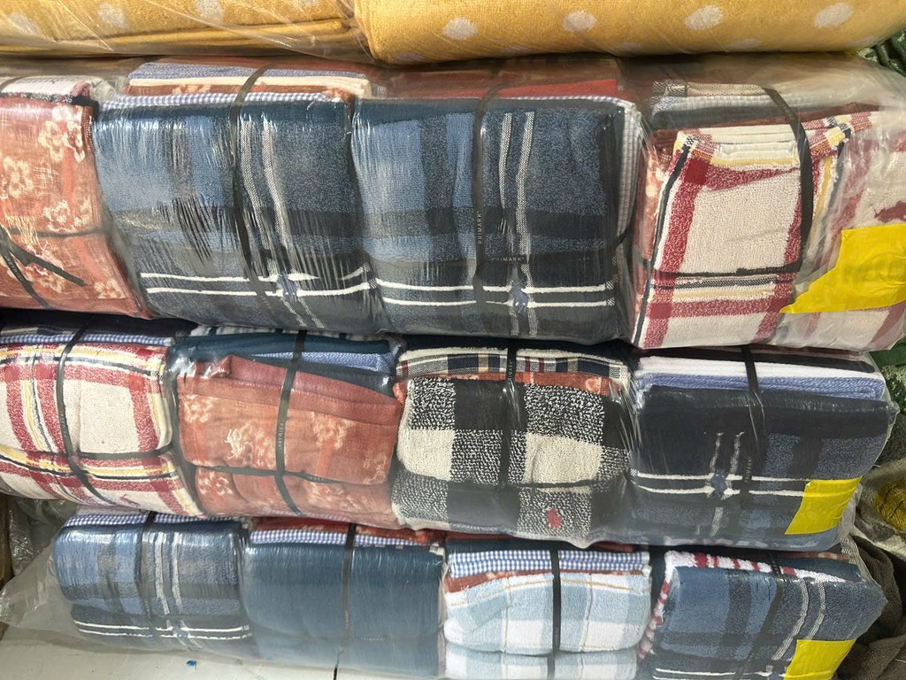 P42 Khăn mặt pl