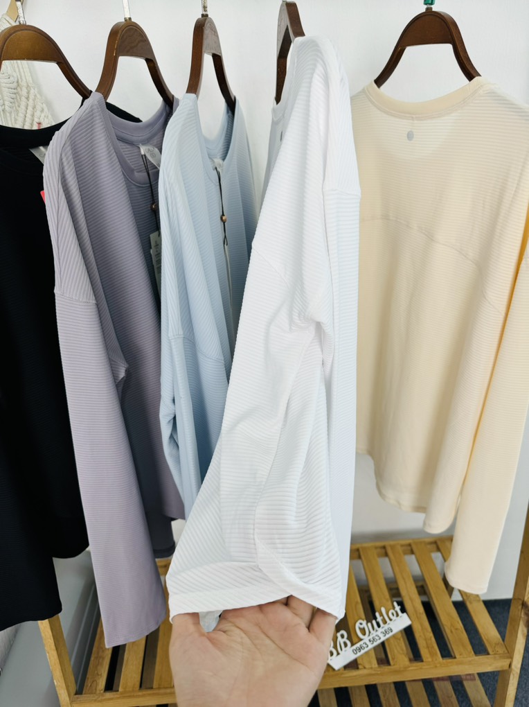 A121 Áo thun tập Calia