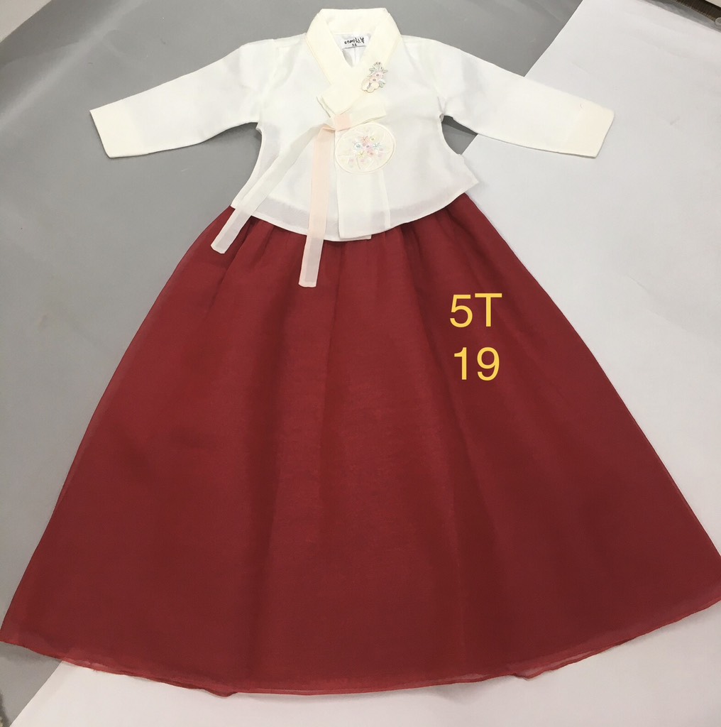 Bộ Hanbok bé gái 5T