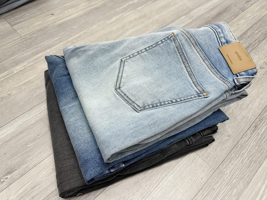 QE39 Quần jeans nữ ống đứng And@r