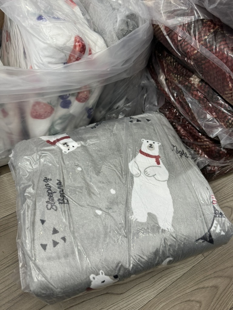 P28 Chăn lông tuyết xuất Nhật