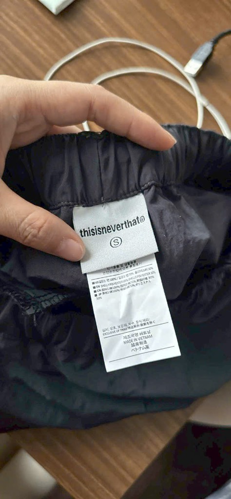 QA03 Quần đùi gió Thisi