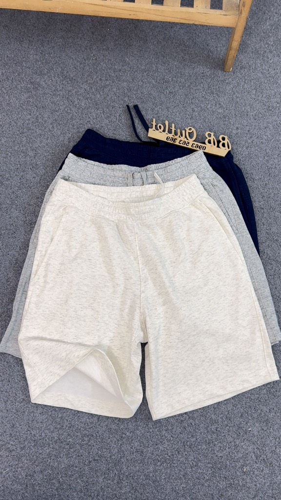 Q45 Quần short nam Uny