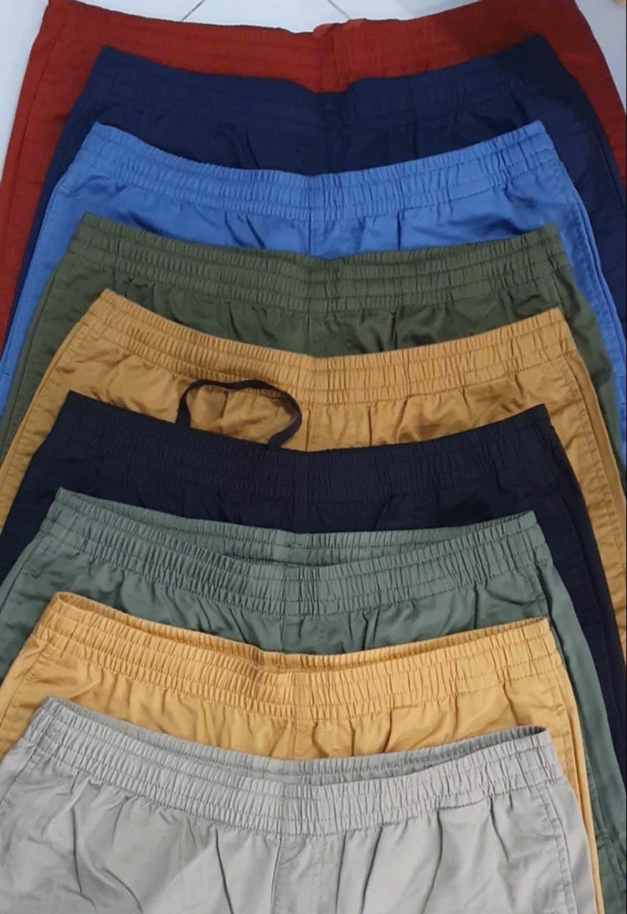 Q05 Quần short ka ki nam Uny