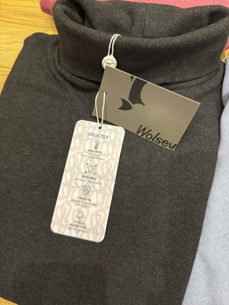 A140 Áo nỉ nữ WOLSEY