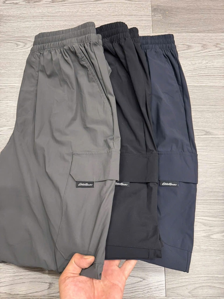 QA09 Quần jogger gió thun Eddie