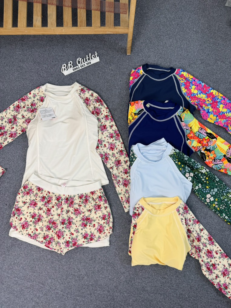 B42 Bộ áo tắm tay dài