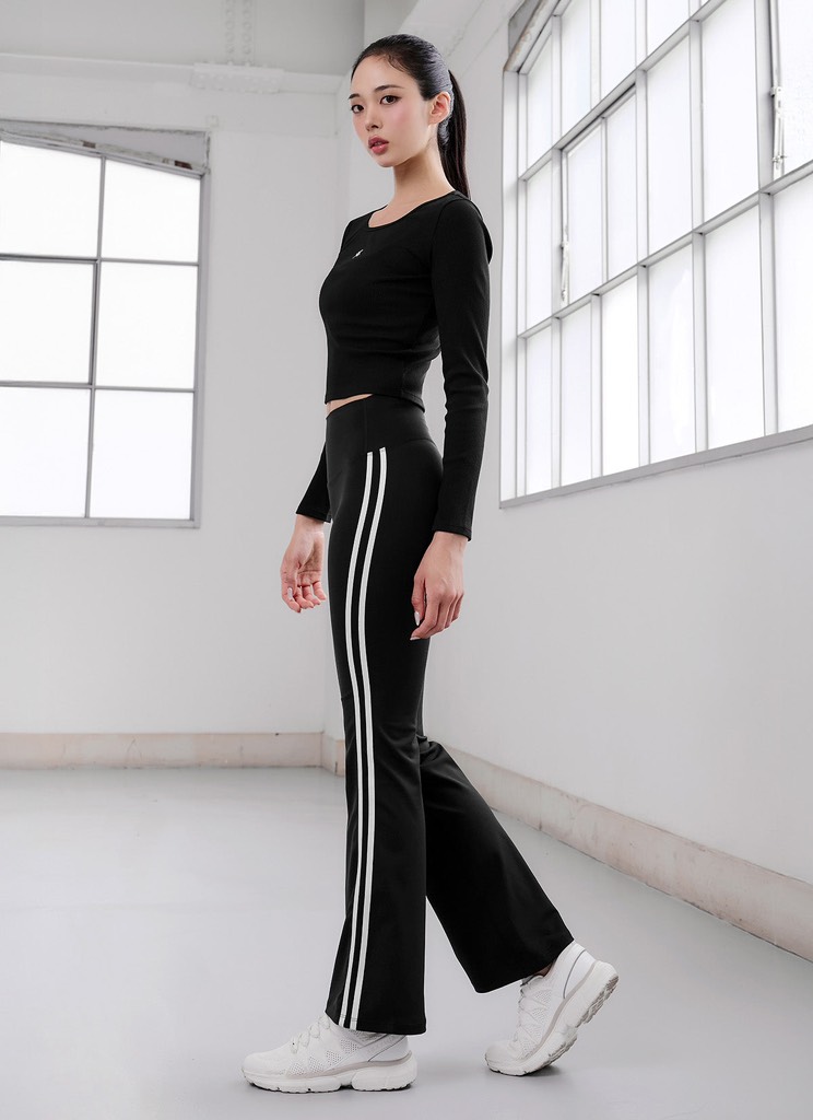 A112 Ao thun tay dài Xexymix