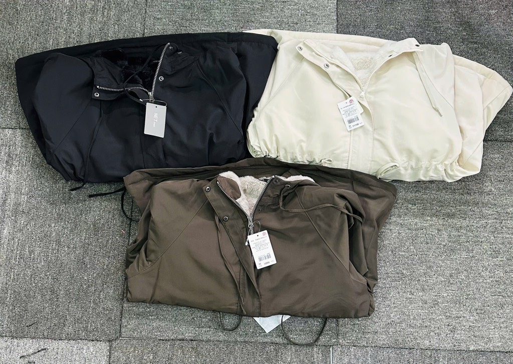 A133 Áo khoác nữ lót lông Net