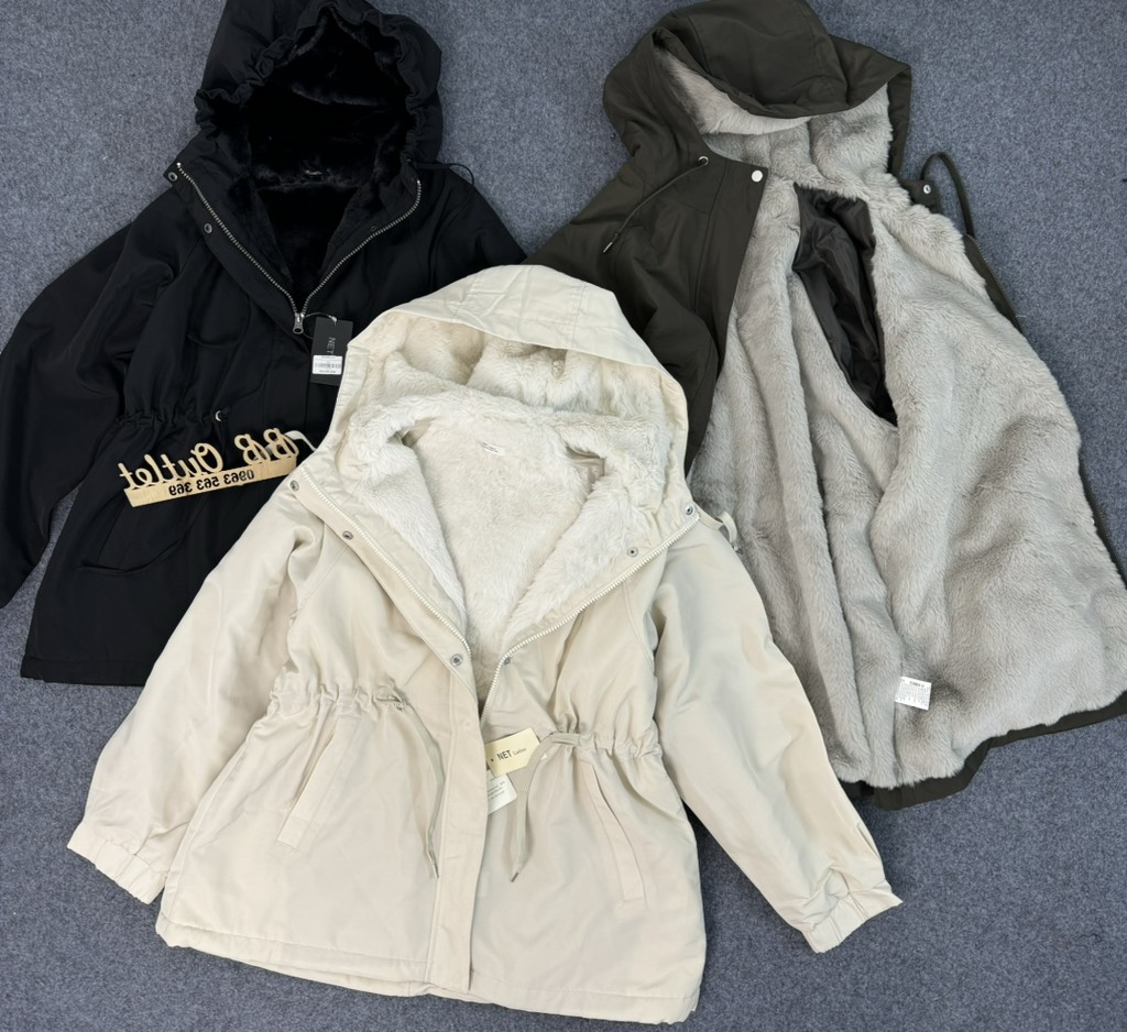 A133 Áo khoác nữ lót lông Net