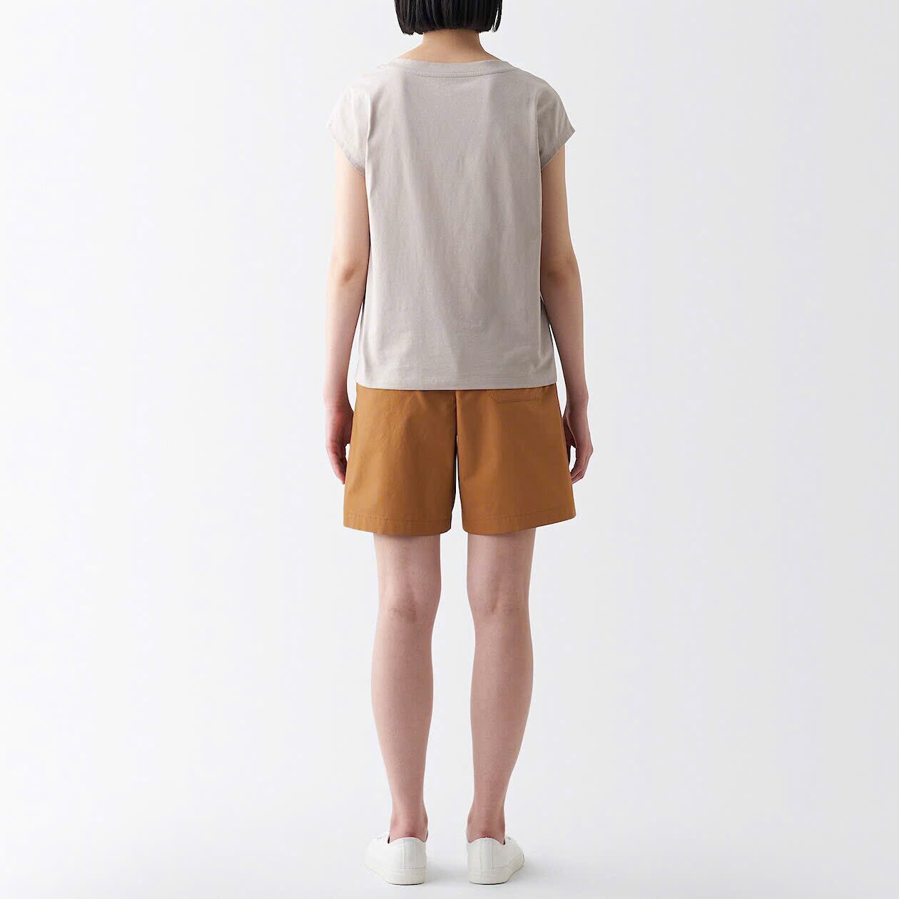 Q06 Quần short ka ki nữ Mu Zi