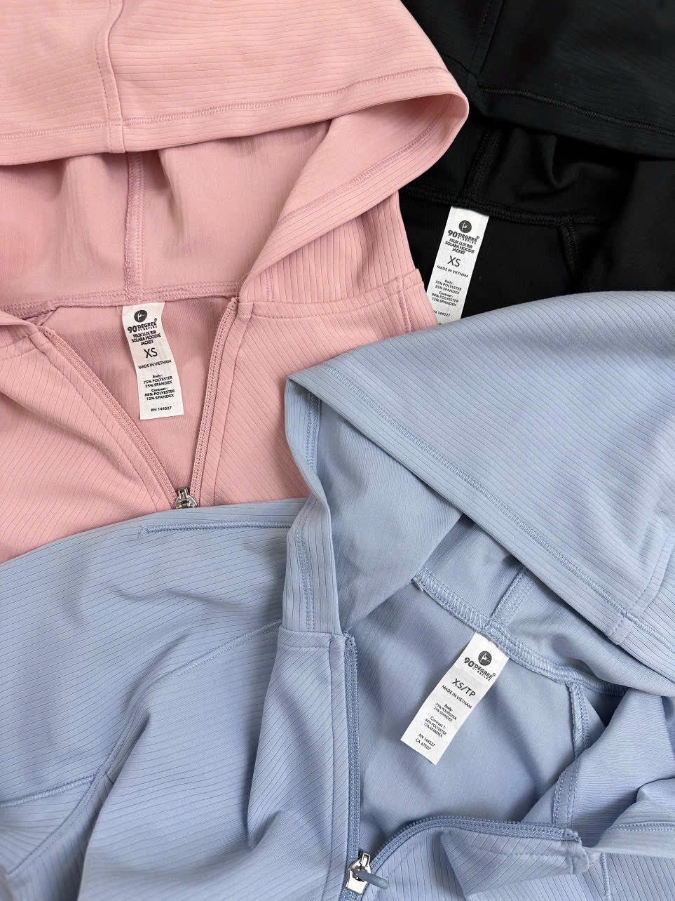 A75 Áo khoác tập 90 độ