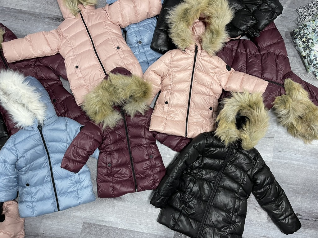 Áo phao bé gái MK