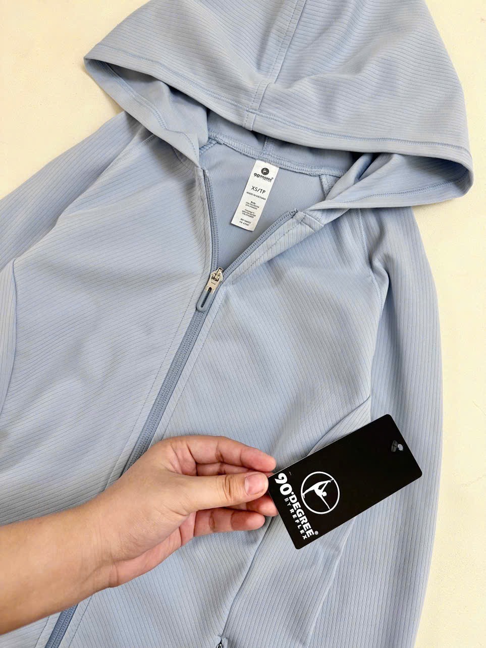 A75 Áo khoác tập 90 độ