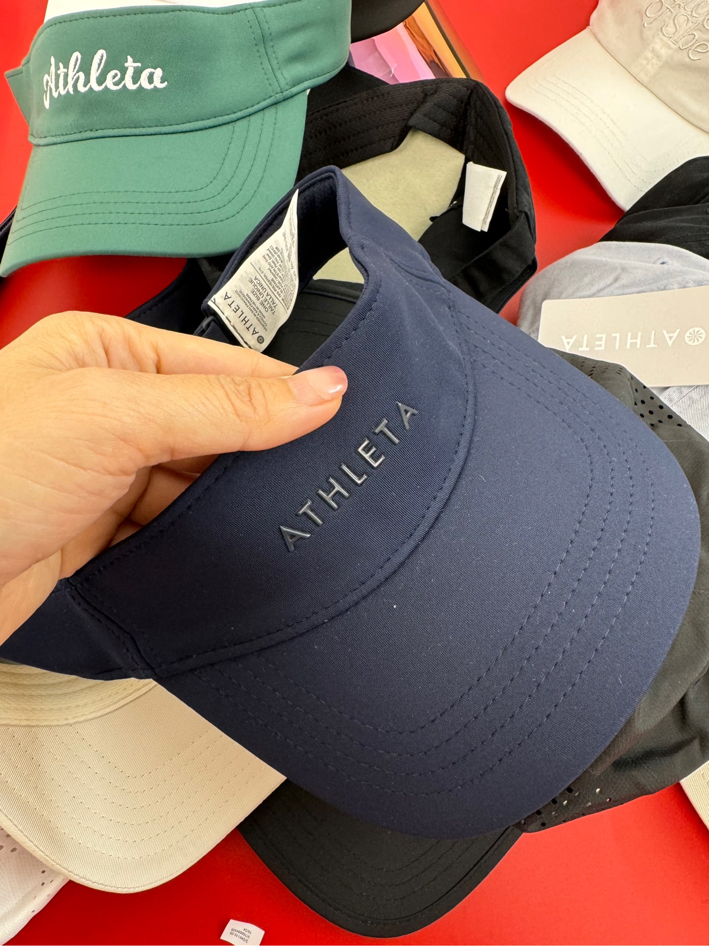 P04 Mũ lưỡi trai Athleta