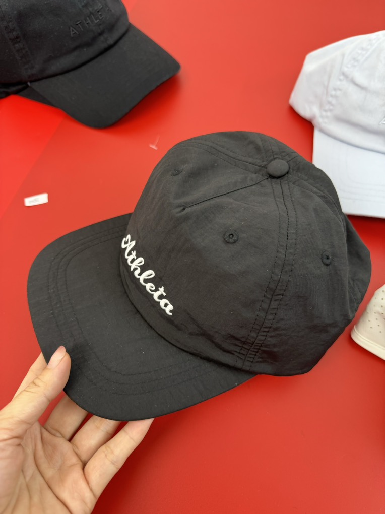 P04 Mũ lưỡi trai Athleta