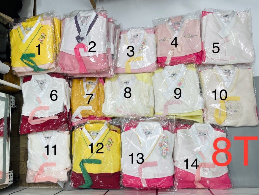 Bộ Hanbok gái chọn màu