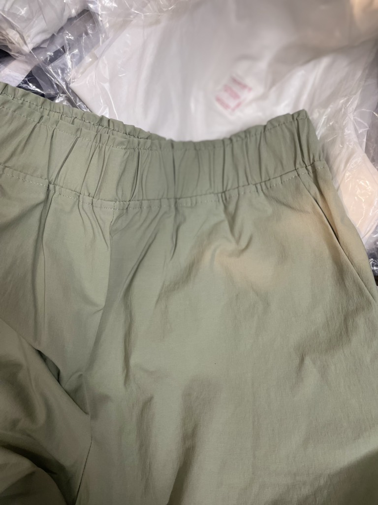 Quần gió baggy nữ