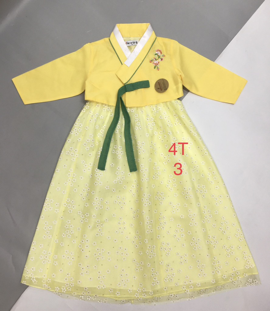 Bộ Hanbok bé gái 4T