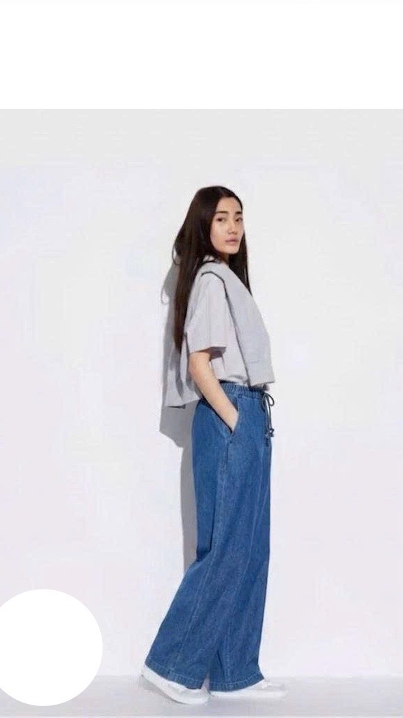 QE36 Quần jeans suông