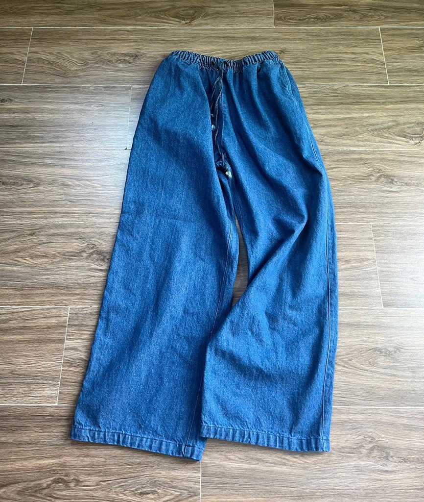 QE36 Quần jeans suông