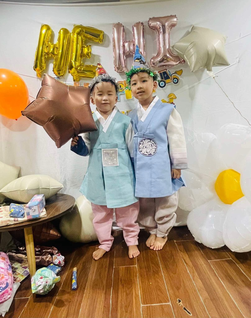 H12 Bộ Hanbok bé trai 12y