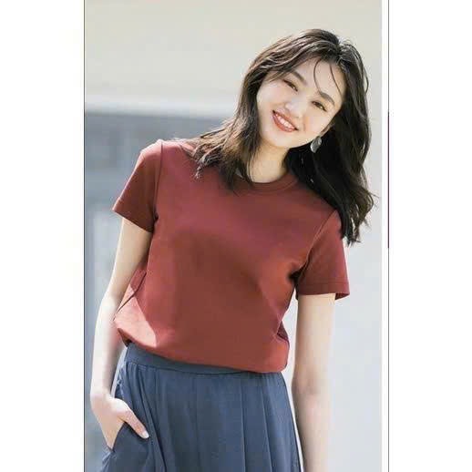 AE10 Áo thun nữ Uny