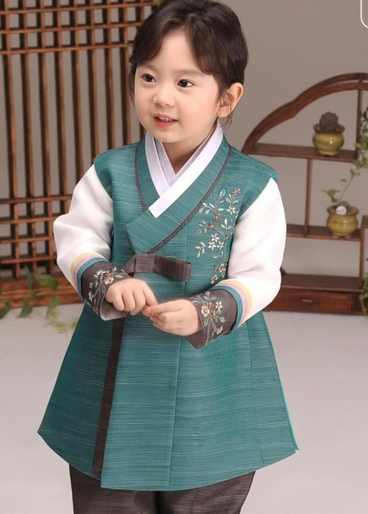 H12 Bộ Hanbok bé trai 12y