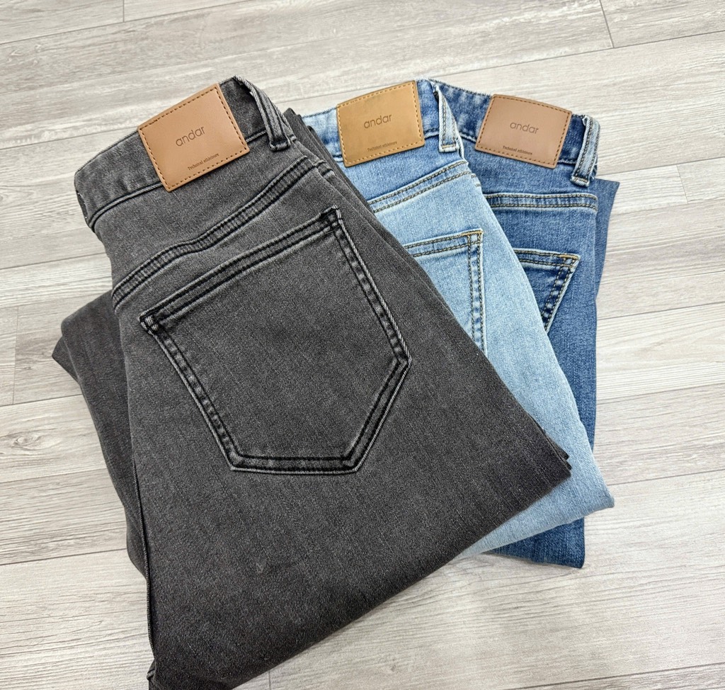 QE39 Quần jeans nữ ống đứng And@r
