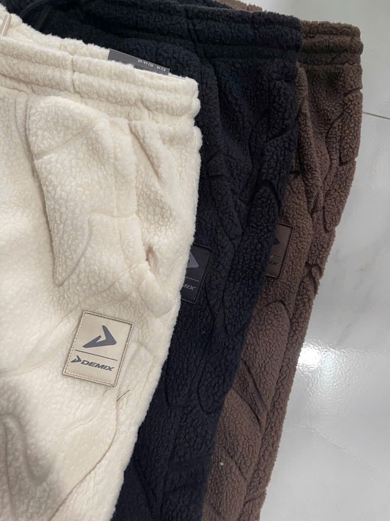 Q115 Quần nỉ Demix