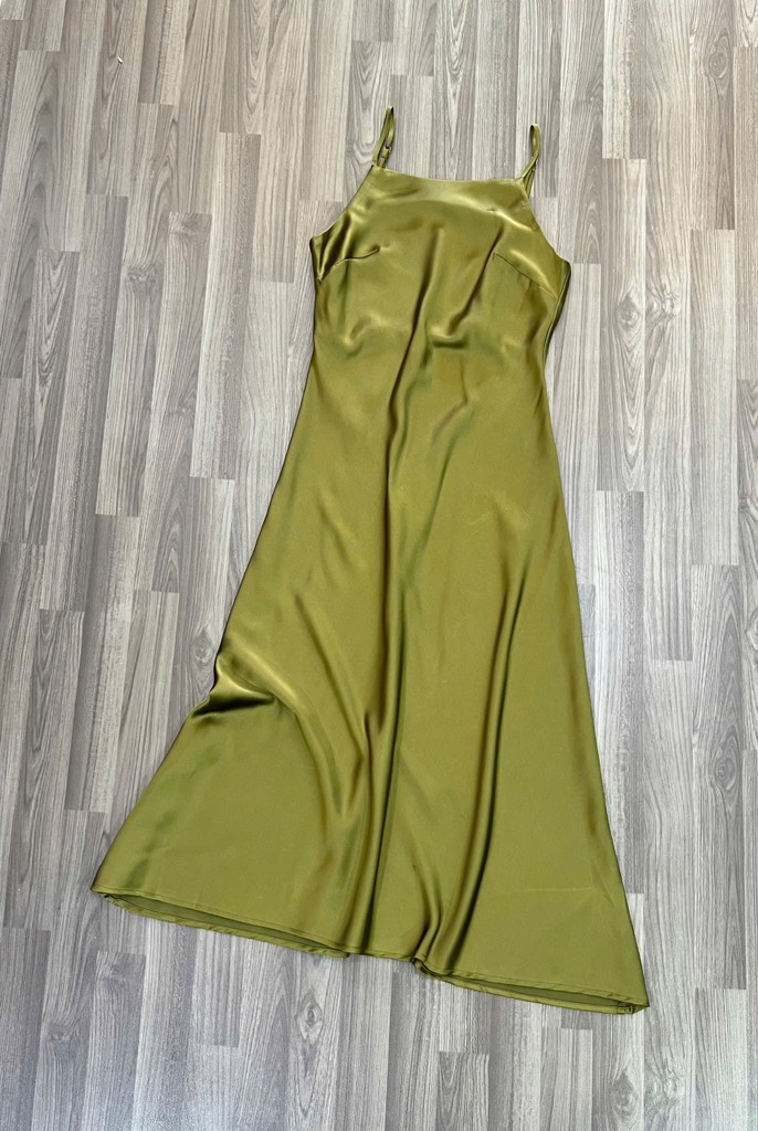 V23 Đầm lụa 2 dây