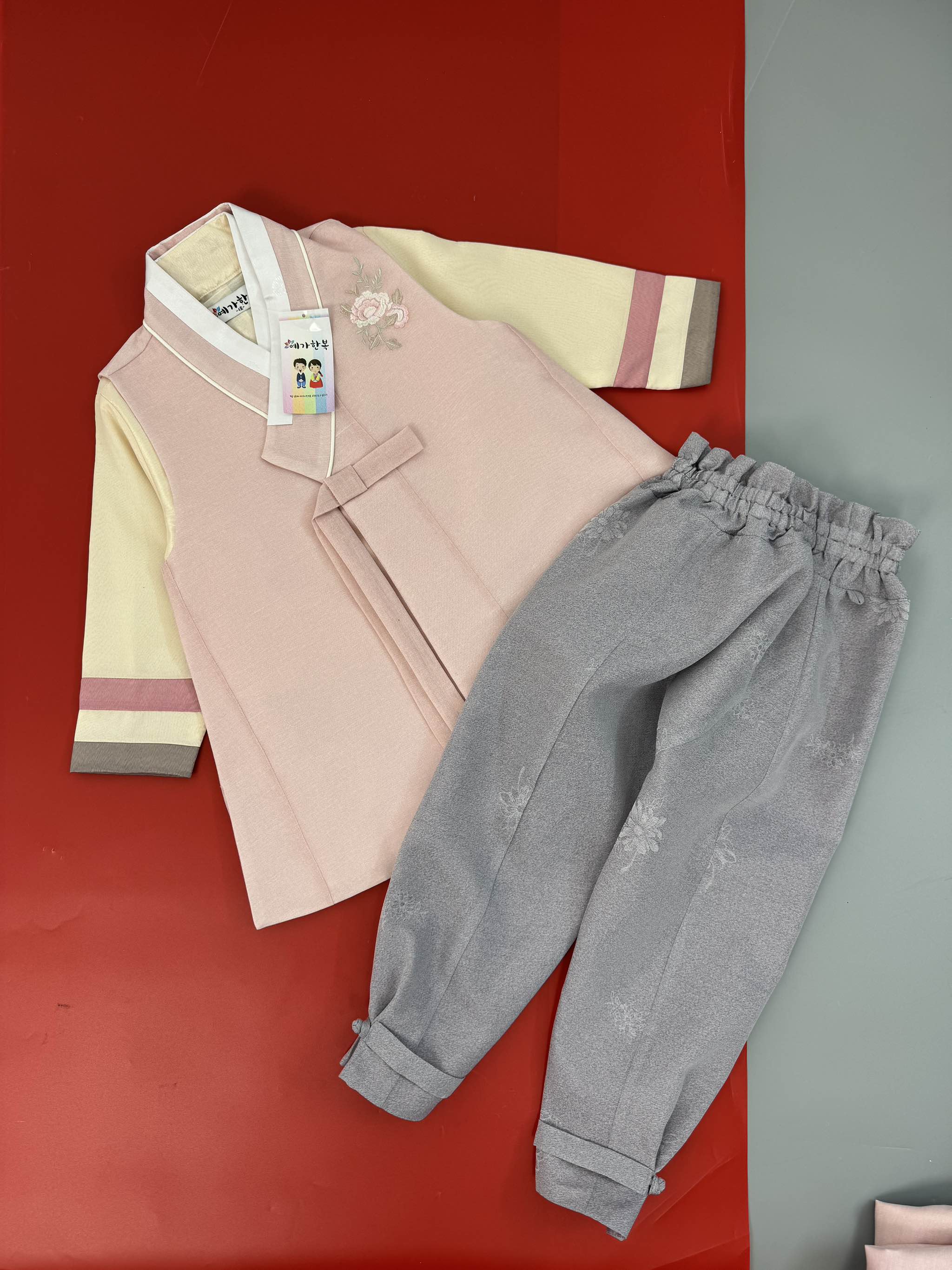 H04 Hanbok bé trai 4y (15-18kg)