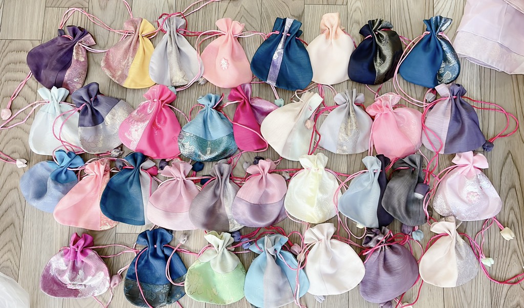 Túi đeo hông hanbok