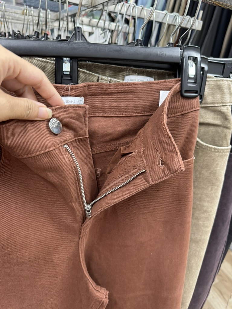 QB06 Quần jeans gj
