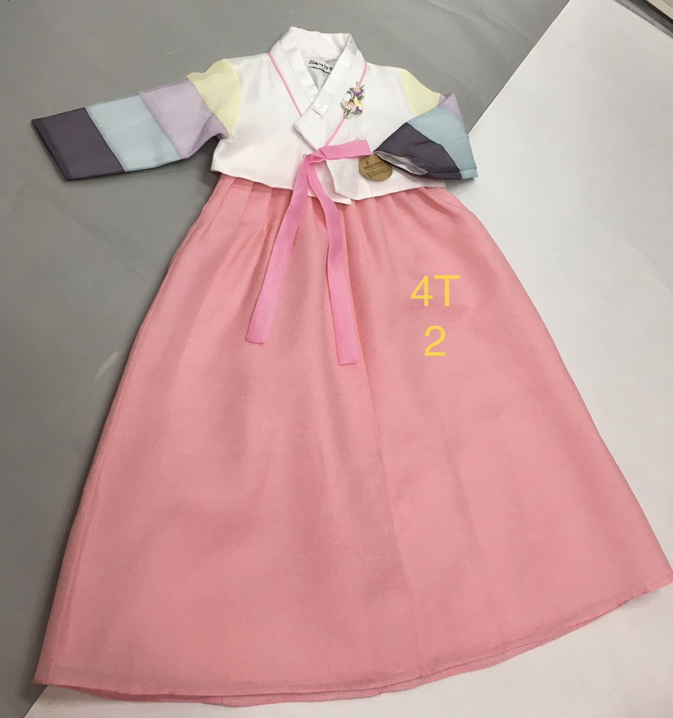 Bộ Hanbok bé gái 4T
