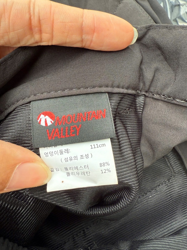 Q120 Quần golf nam Mountain Valley