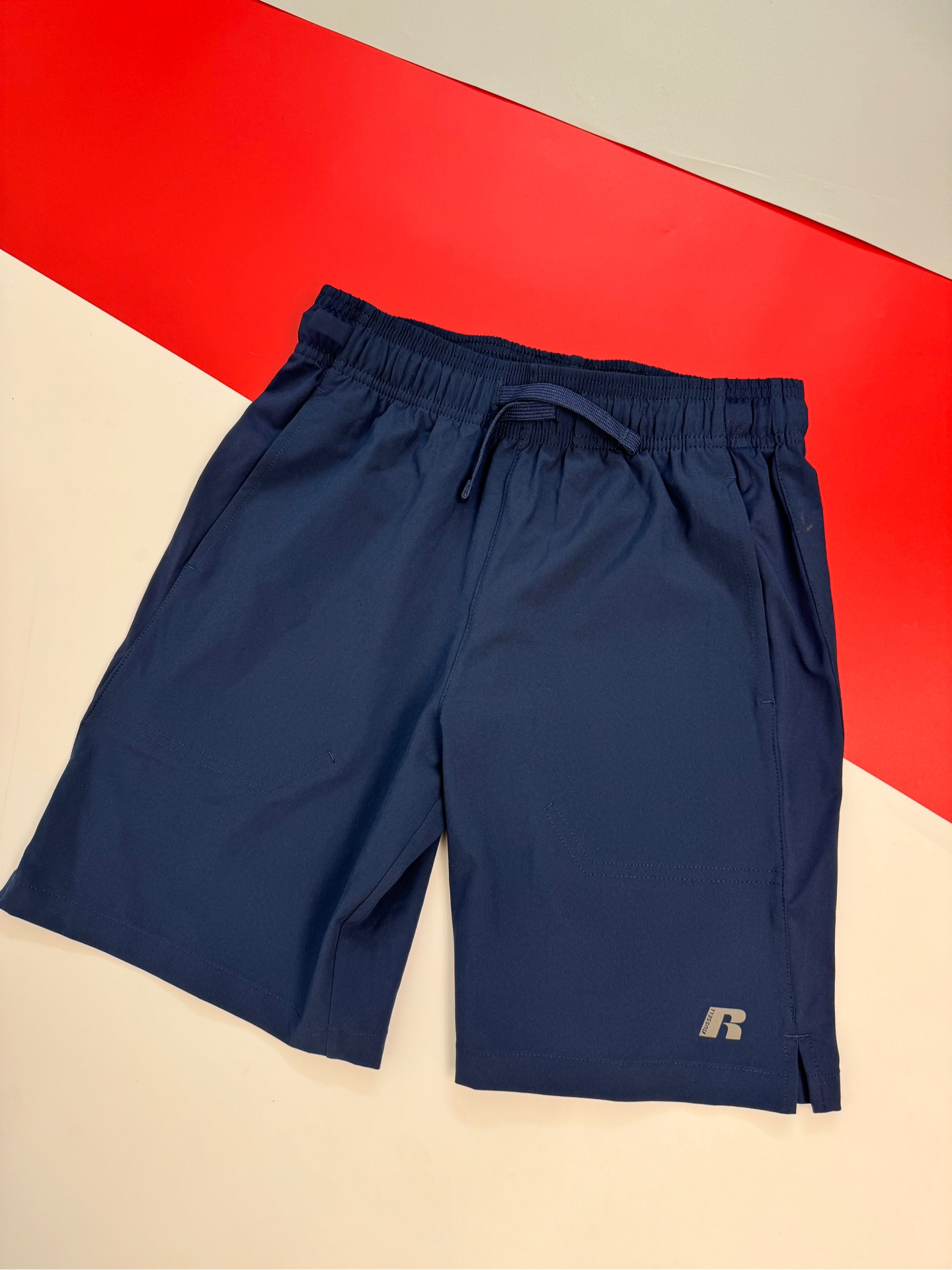 Q04 Quần short gió Russell và oldnavy
