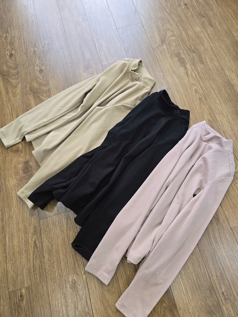 A129 Áo nỉ nữ Druh