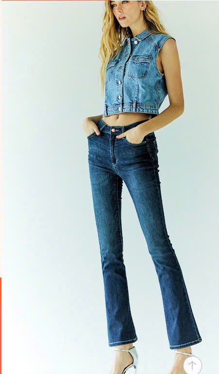 Quần jeans nữ ống loe The Flare