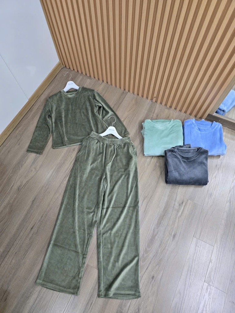 B32 Bộ nhung băng lông nữ Spao