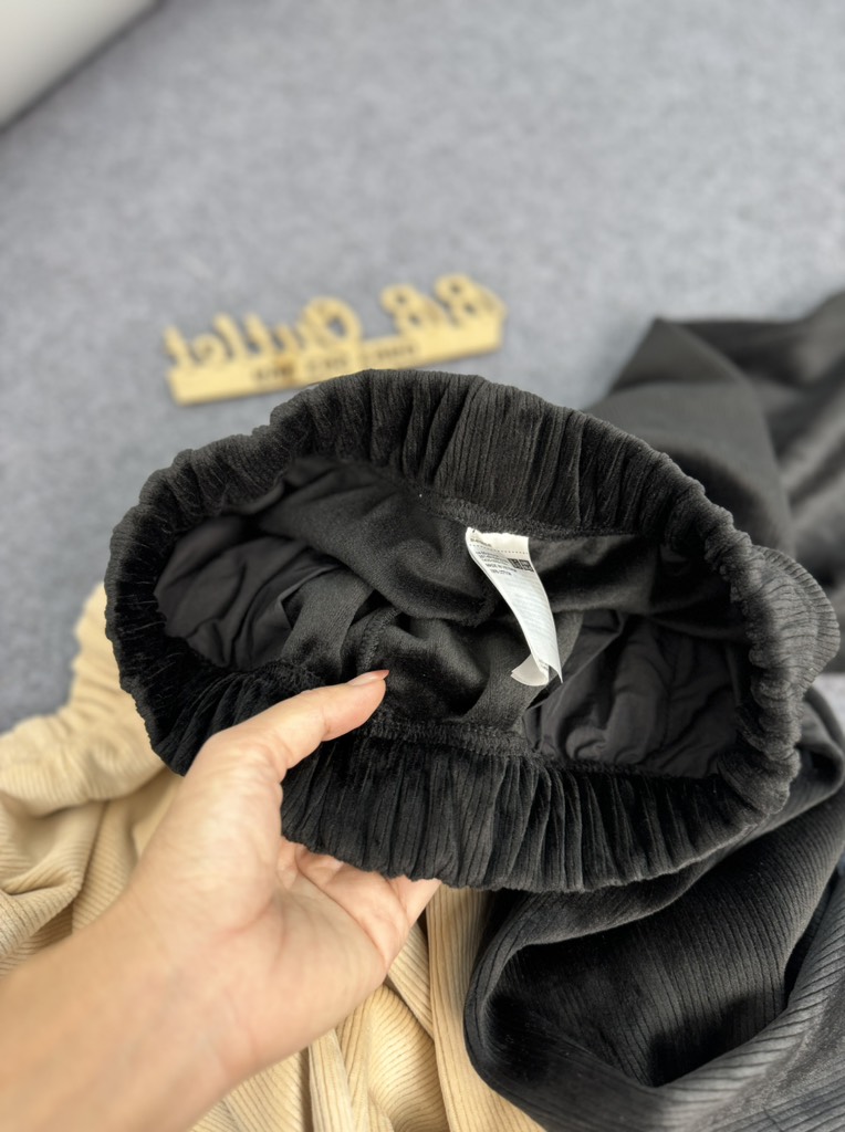 Q140 Quần nhung nữ